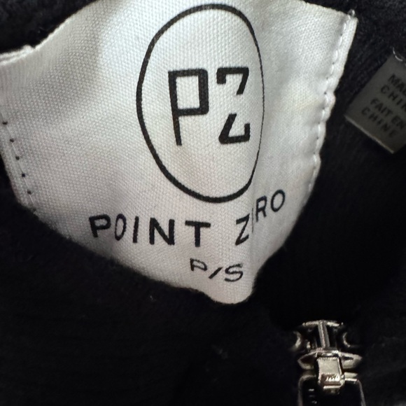 Point Zero Knit Zip-Dress - Picture 6 of 6